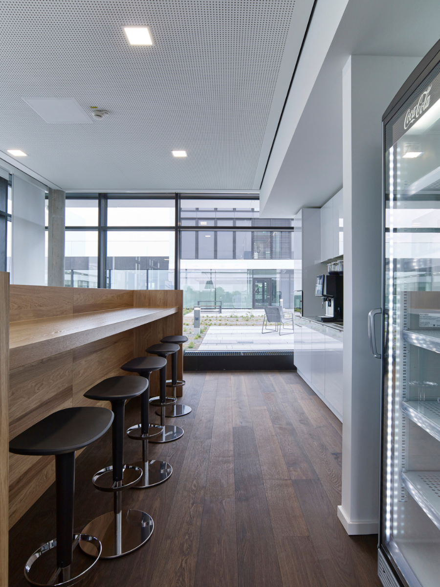 Babar - Design by Simon Pengelly