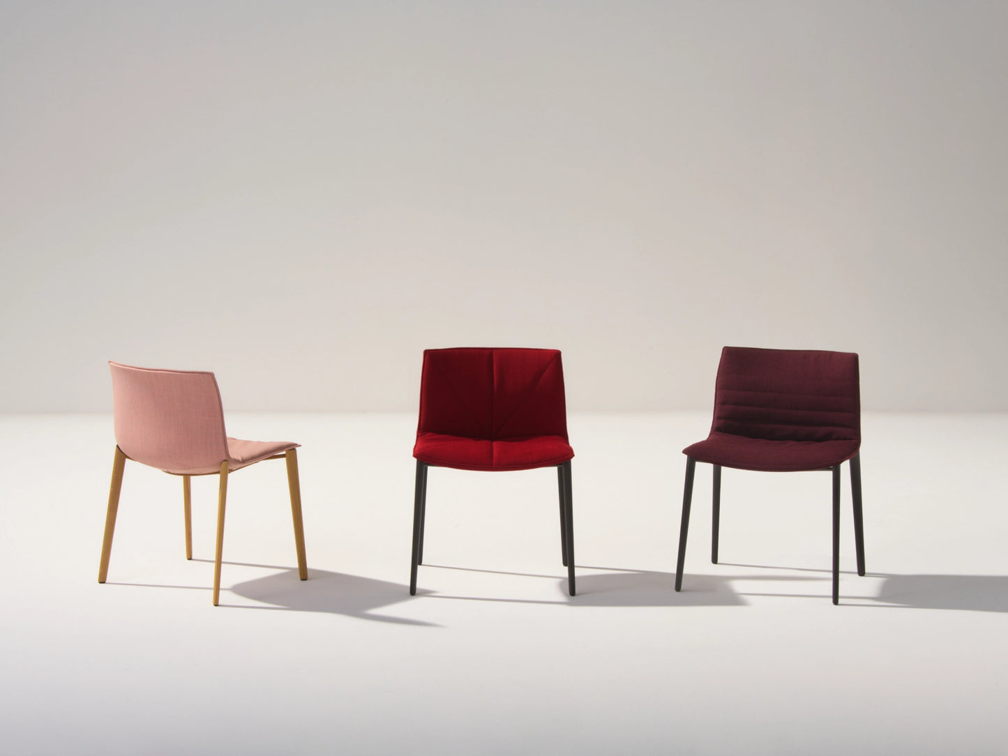 Catifa (Re) 53 - Design by  Lievore Altherr Molina